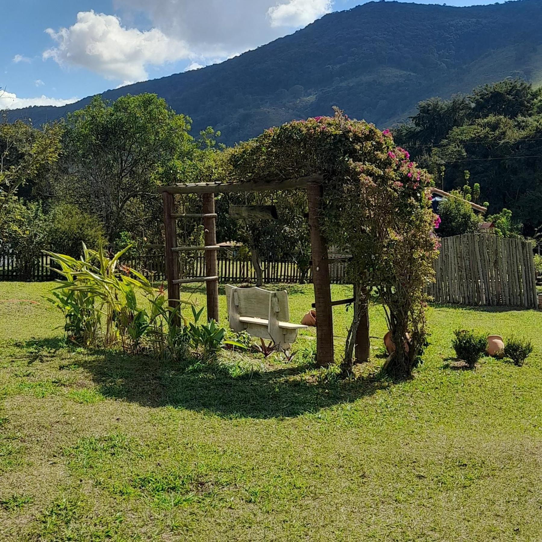 Recanto Das Flores São Tomé das Letras Dış mekan fotoğraf